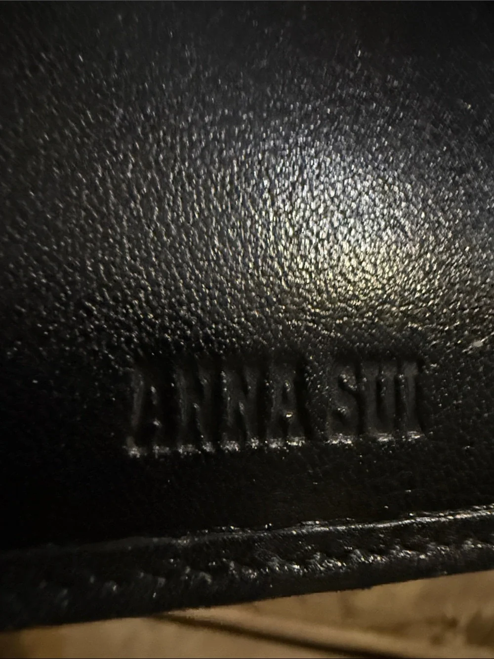 Anna Sui Rose Cutout / Rose Embossed Leather Trifold Wallet EUC